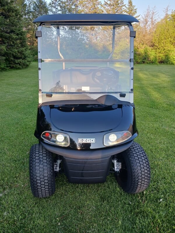 2024 E-Z-GO Valor For Sale - Image 2