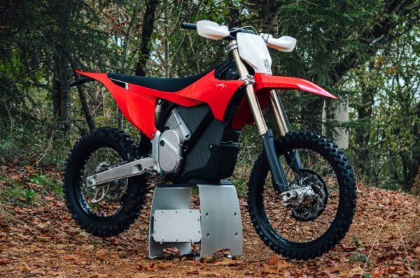 New Stark Varg Enduro EX Alpha 80HP Electric Dirt Bike Red for sale