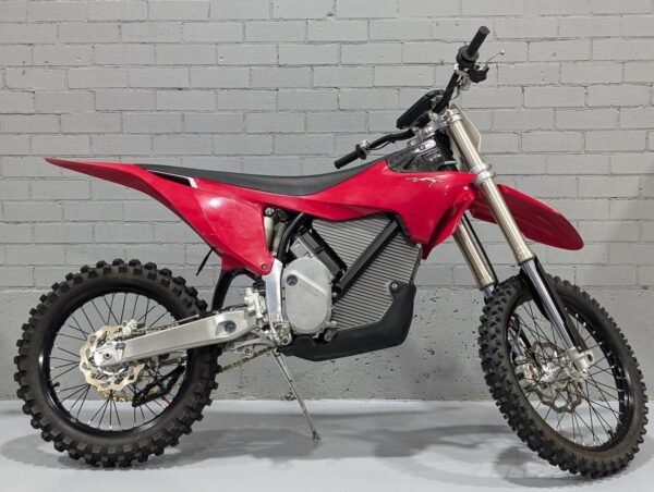 New Stark Varg Enduro EX 60HP Electric Dirt Bike Red for sale