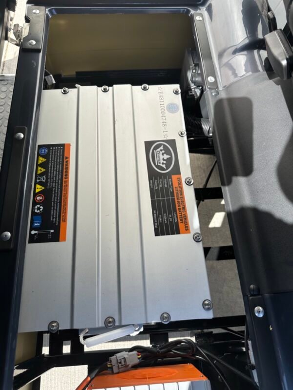 2025 Evolution 4 Seater For Sale - Image 8
