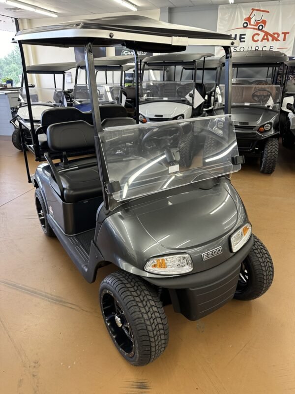 2020 E-Z-GO RXV For Sale - Image 2