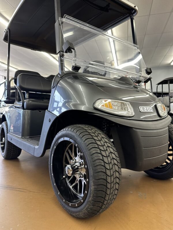 2020 E-Z-GO RXV For Sale - Image 3