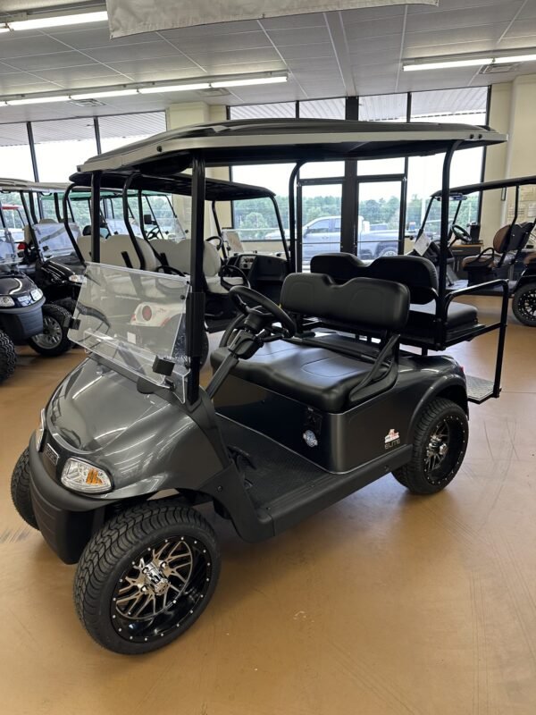 2020 E-Z-GO RXV For Sale - Image 5