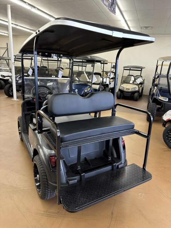2020 E-Z-GO RXV For Sale - Image 7