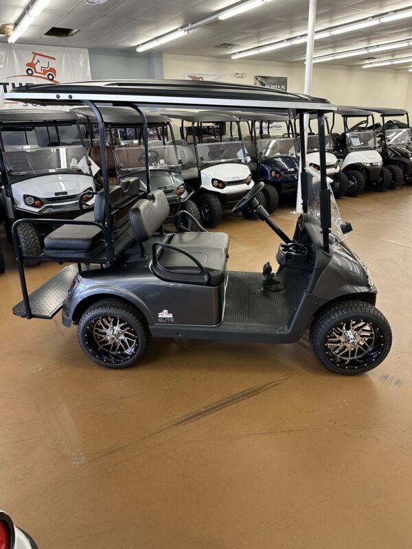 2020 E-Z-GO RXV For Sale