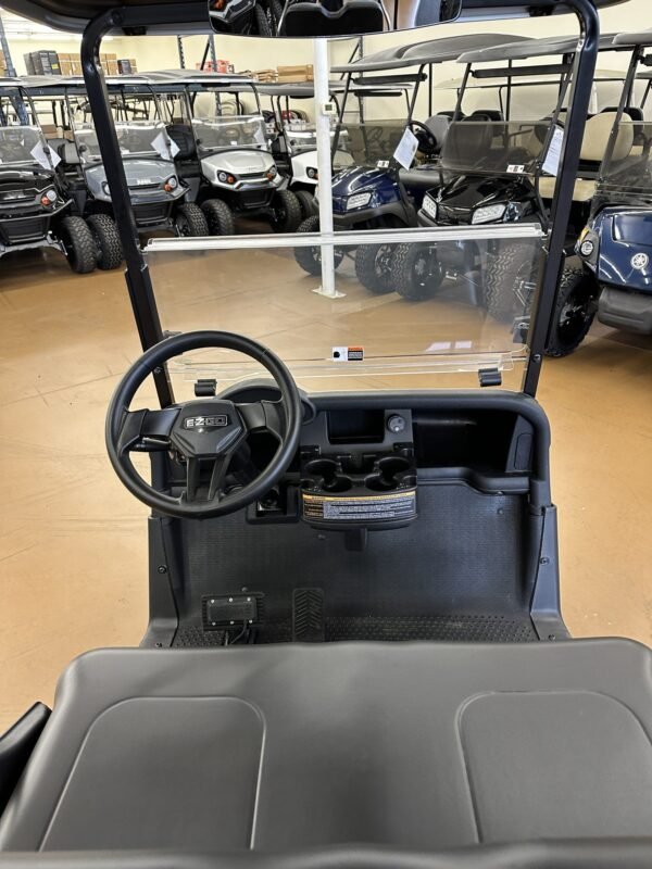 2020 E-Z-GO RXV For Sale - Image 11