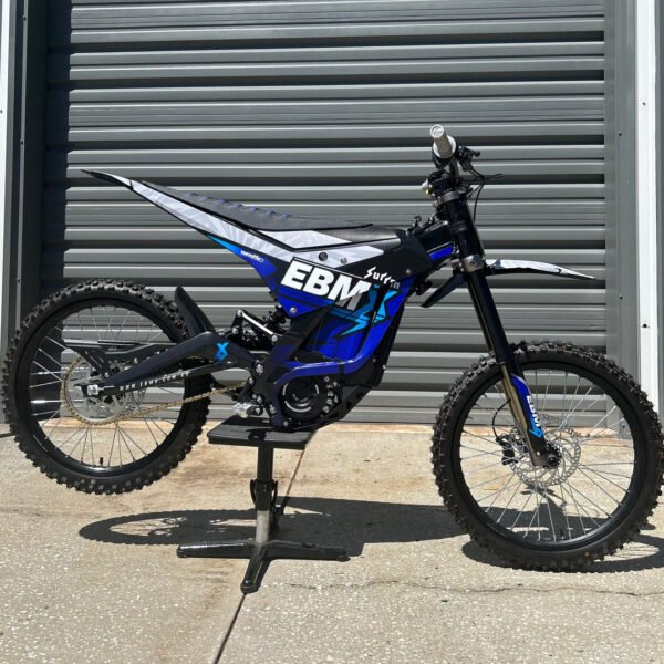 Used Surron Light Bee X with 4MF and Graphics Kit For Sale - Image 2