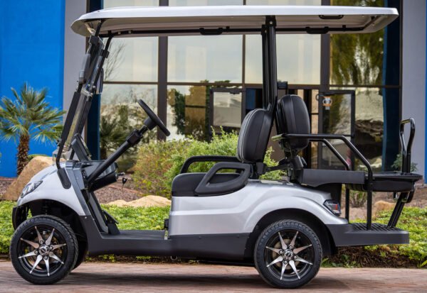 2025 ICON i40 For Sale - Image 9